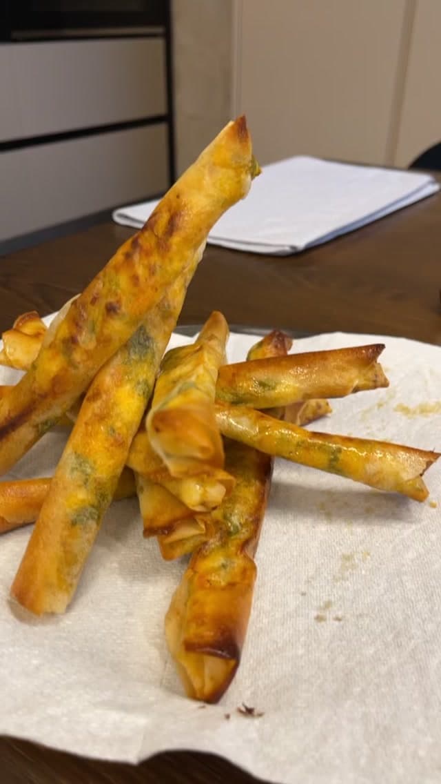 עלי סיגר ממולאים בדג בר ים